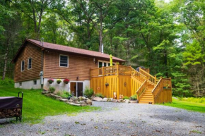 The Fern Hill Lodge Serenity on 20 Acres